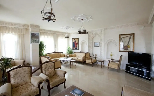 Turabdin Hotel