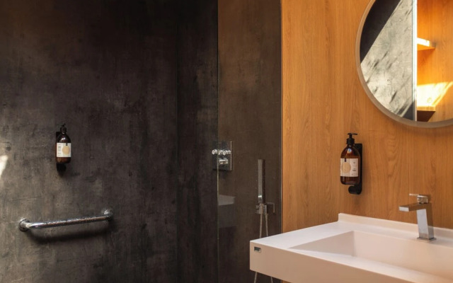 Bleu Minuit La Source