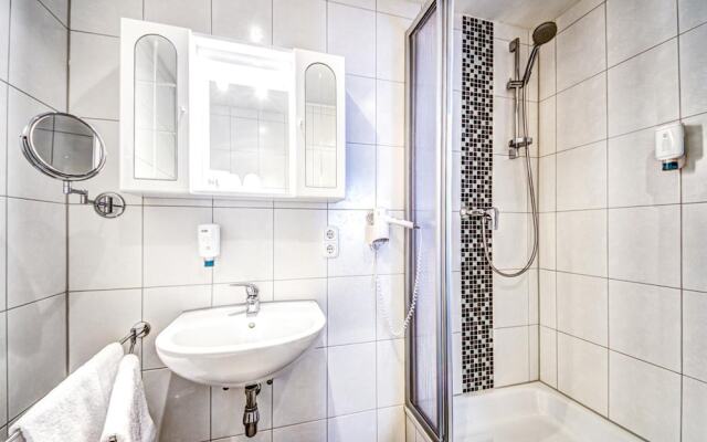 Hotel Alt Montjoie