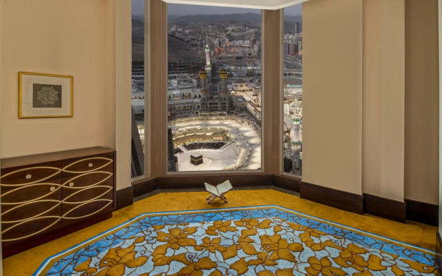 Makkah Clock Royal Tower, A Fairmont Hotel