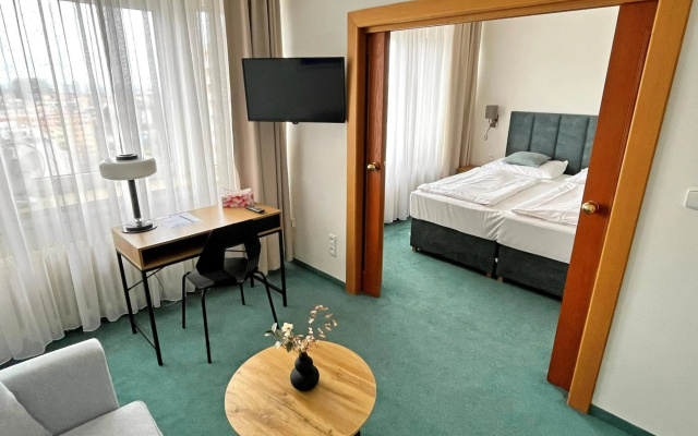 Hotel ILF