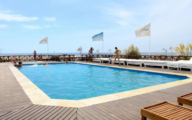 Dos Reyes Hotel