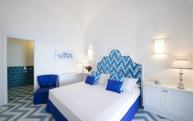 Luxury Villa Malika - Breathtaking View of Capri and Positano