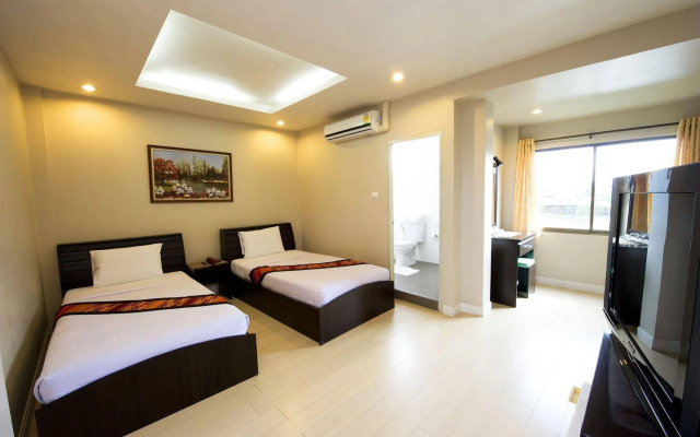 Super OYO 1096 Winner Inn Hotel