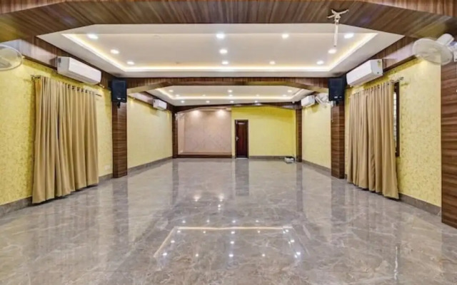 Hotel Grand Palace Banquet by OYO Rooms