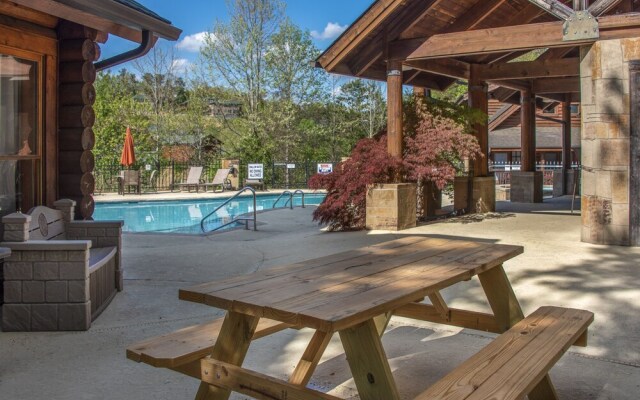 Lazy Bears Den 2103