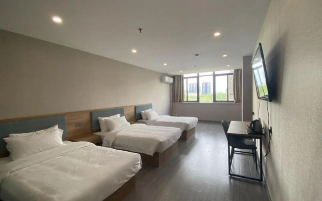 Homeinn Pebble Hotel (Taicang Bus Terminal)