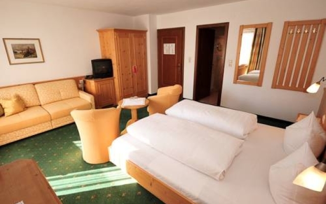 Apart Hotel Garni Strasser