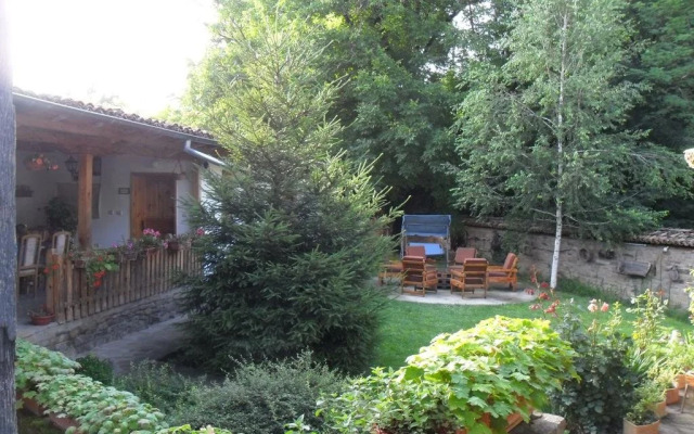 Yakovtsi Inn