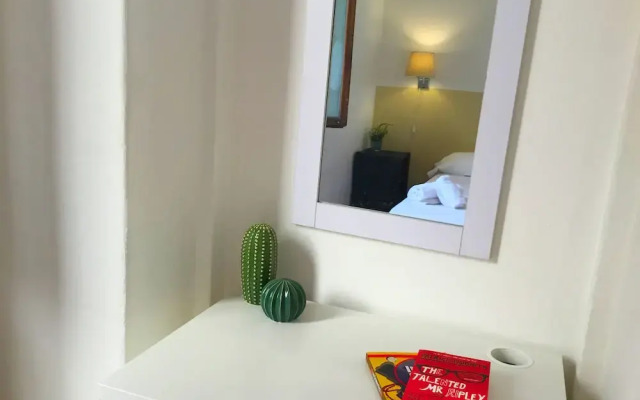 Apartment Neri Thirty Two