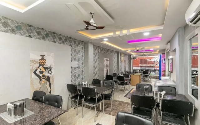 Golden Inn by OYO Rooms