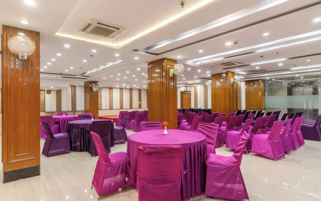 Treebo Premium Vinnie - Near Airport