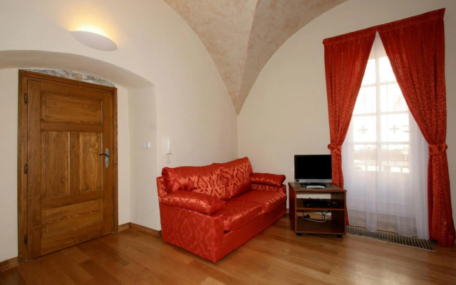 Residence Thunovska 19