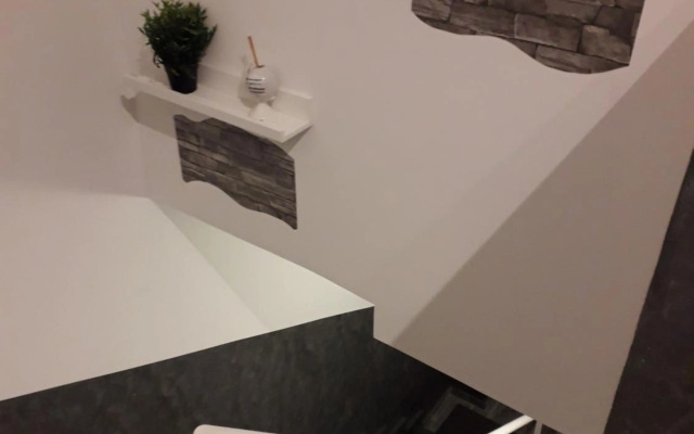 Fontanarossa Airport Sleep and Travel