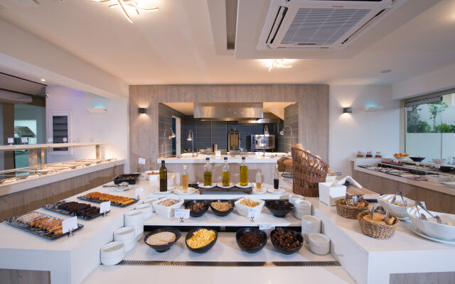 Imperial Palace Hotel - Adults Only