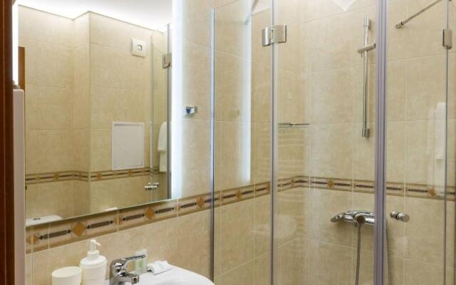 Dunav Apartment House