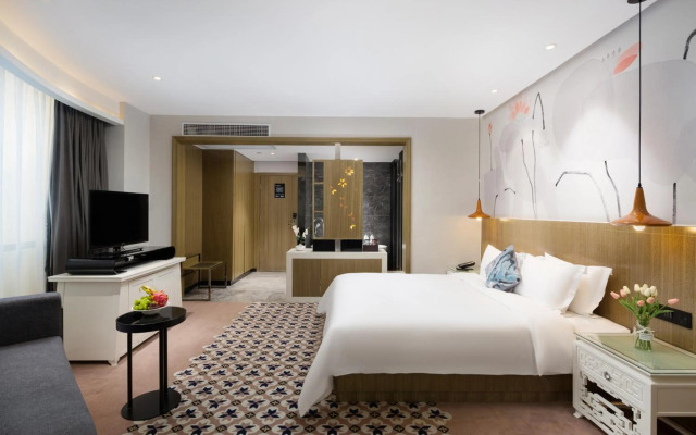 Paco Business Hotel - Longkou West