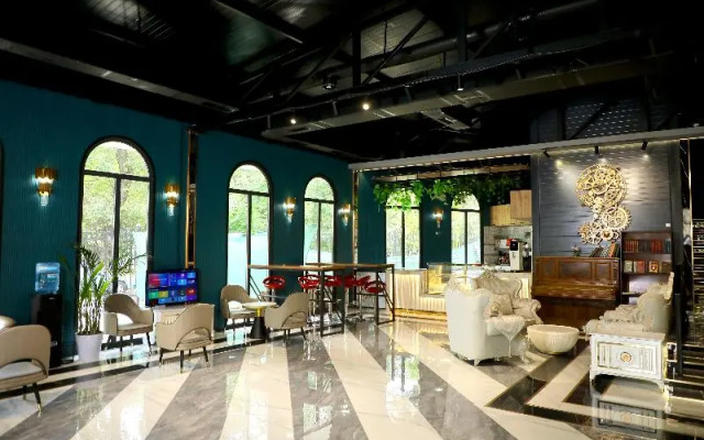 Lakeside Hotel By EDEN Group