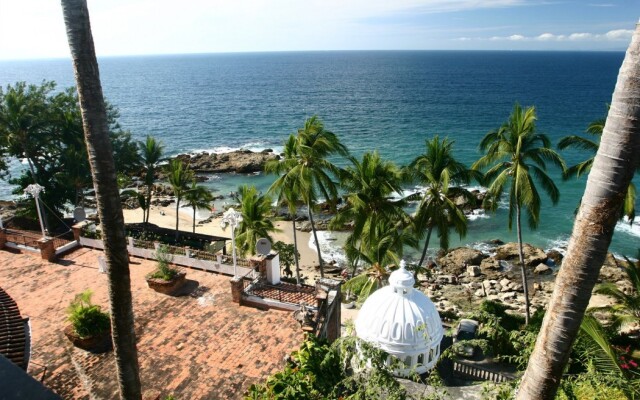 Lindo Mar Resort