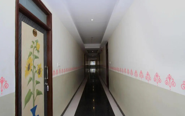 Sri Sai Residency By OYO Rooms