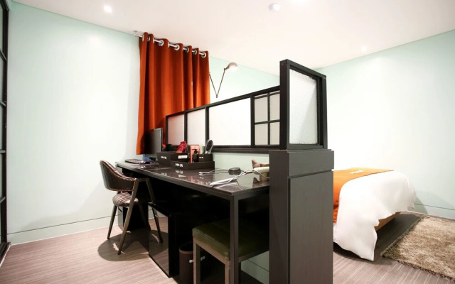 Chuncheon Hotel Lavender