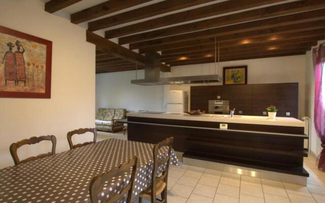 Gîte Laubressel, 5 pièces, 6 personnes - FR-1-543-201