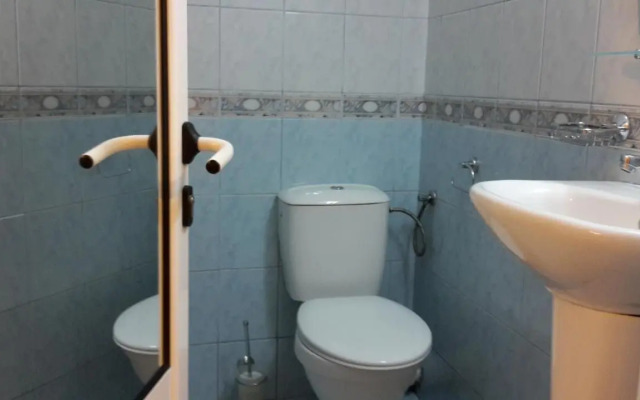 Guest House Kera