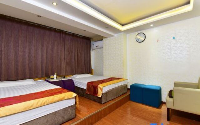 Greentree Alliance Xishuangbanna Peacock Lake Hotel