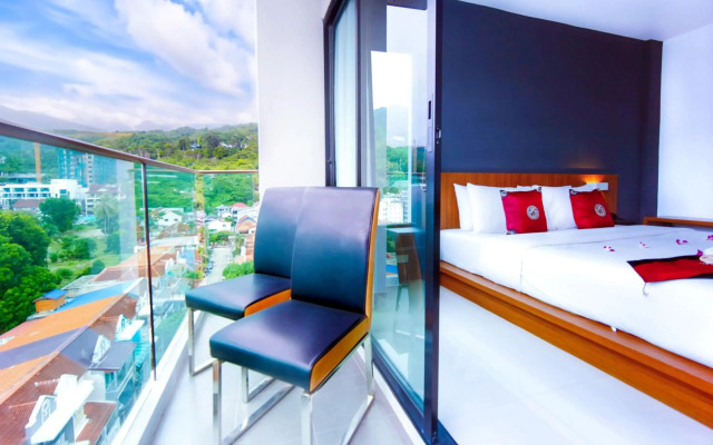 Phoenix Grand Hotel