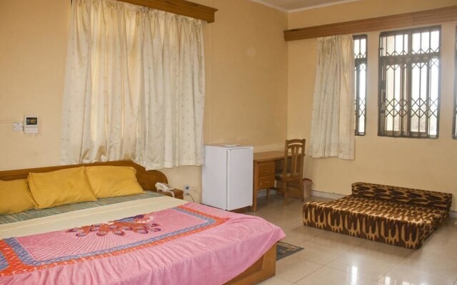 Elmeiz Place Guest House