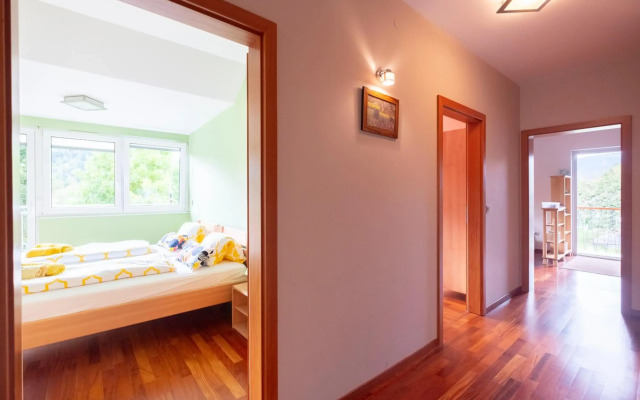 Apartments Apple Garden 4P