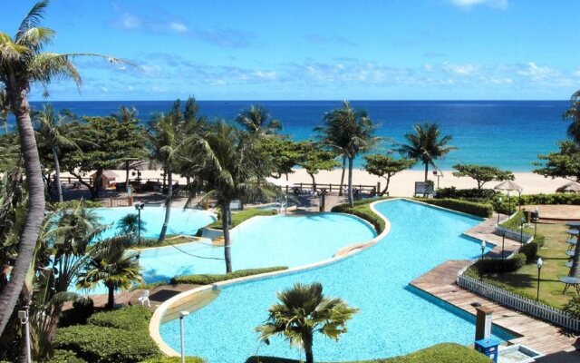 Chateau Beach Resort