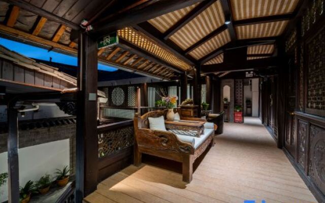 Lijiang Exquisite Villas
