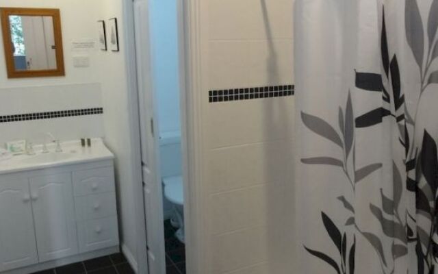 Storm Bay Guest House