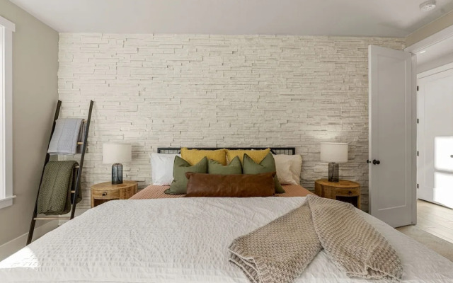 Southwest Getaway 6 Bedroom Home