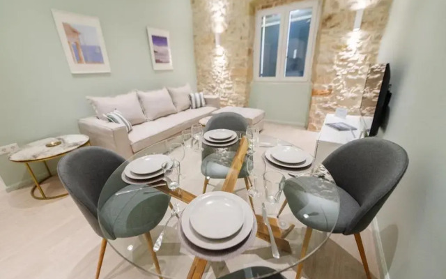 Nv Luxury Residence
