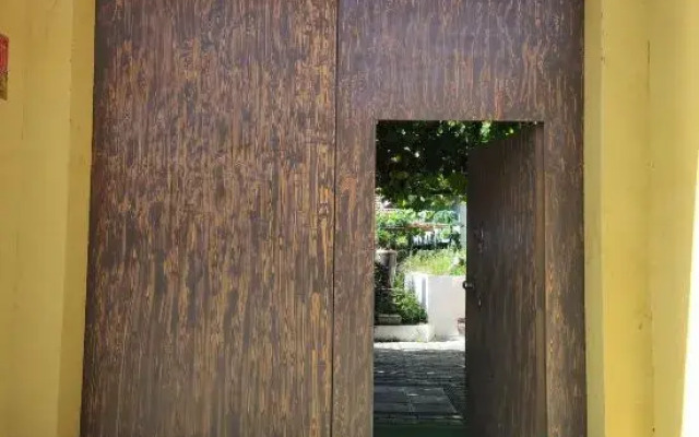 Xiaohai Bieyuan Homestay