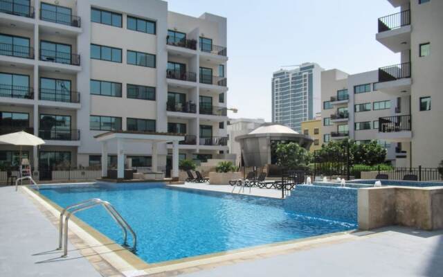 Regal 1BR Apartment With Tranquil Settings in Jvc!