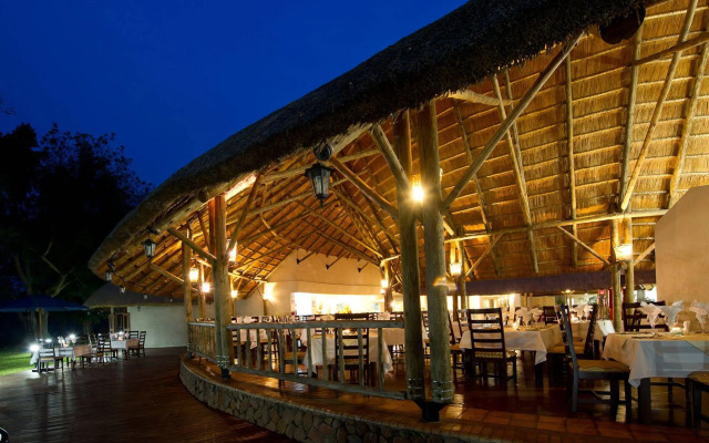 A'Zambezi River Lodge