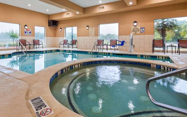 Best Western Plus Burleson Inn & Suites