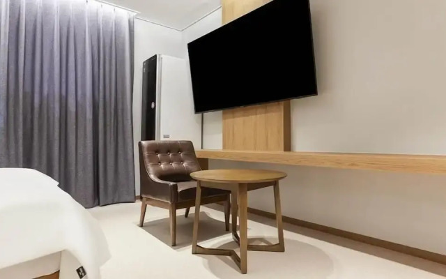 Wonju Central Hotel