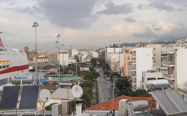 ☆Minimal 6 floor Apartment in the Center of Patras