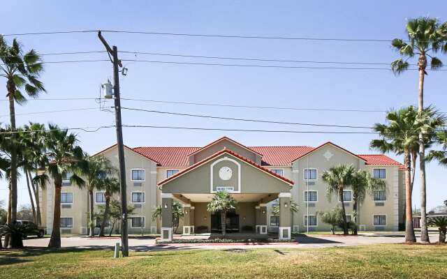 Quality Inn Kingsville Hwy 77