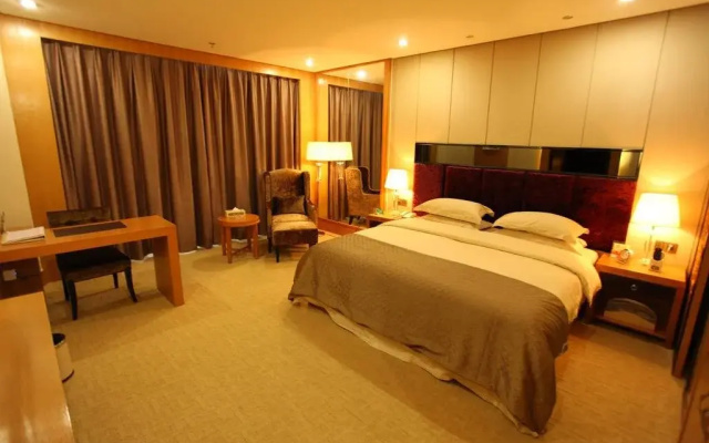 Yinwan Hotel - Shiqian Branch