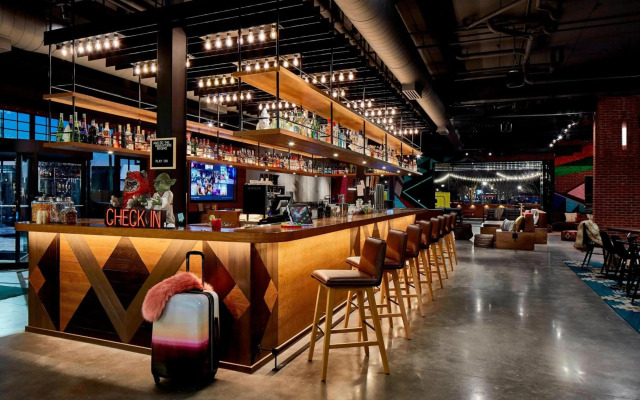 Moxy Chattanooga Downtown