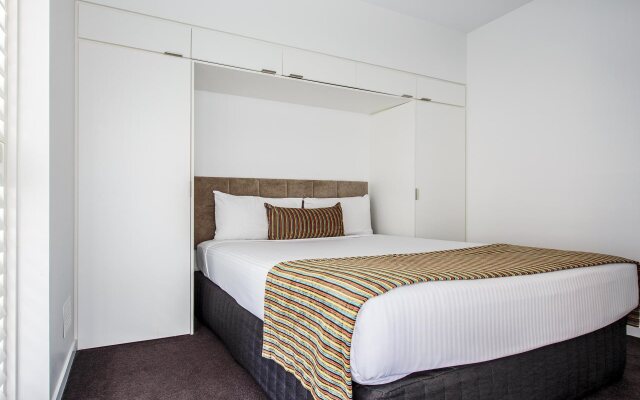 Code Apartments