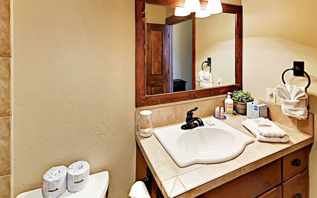 85 Cozens Pointe - 2 Br Townhouse