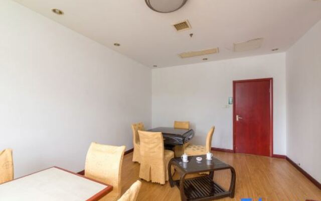 Yancheng Hotel