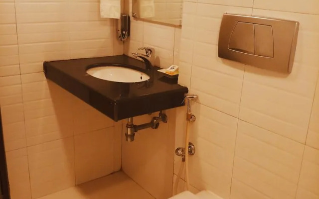 Vedanta Wake Up - Ernakulam, North Railway Station