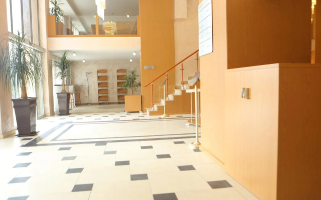 Momona Hotel